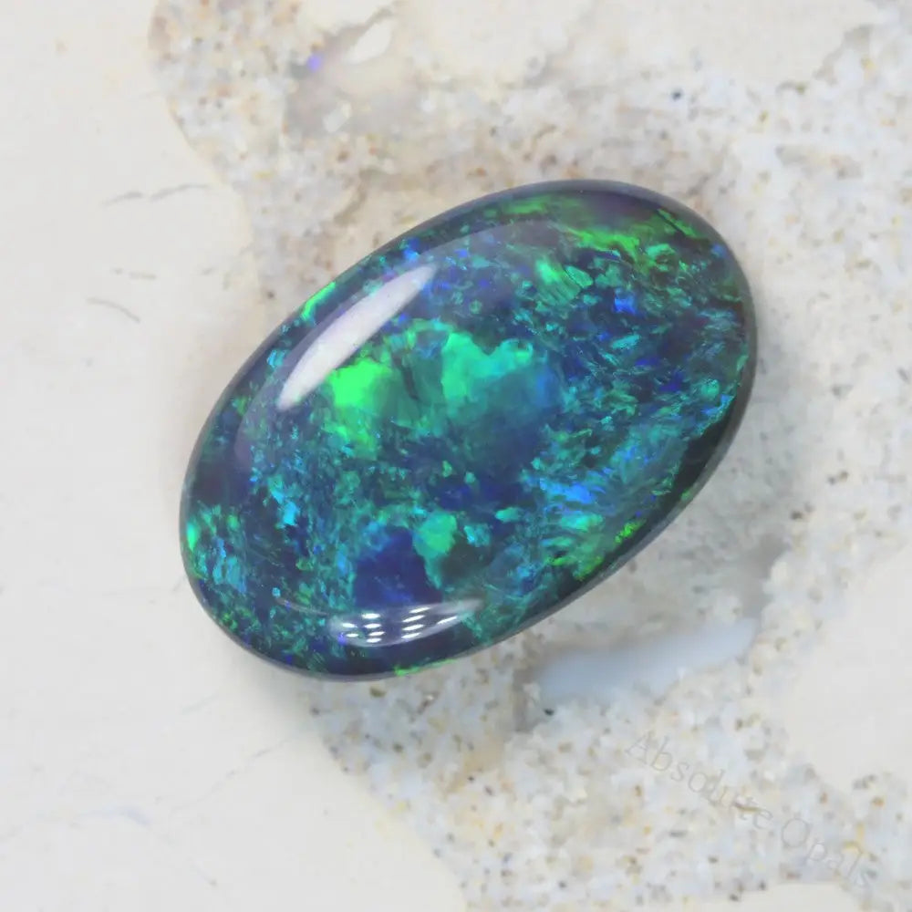 0.99 cts Black Opal Lightning Ridge Solid Stone