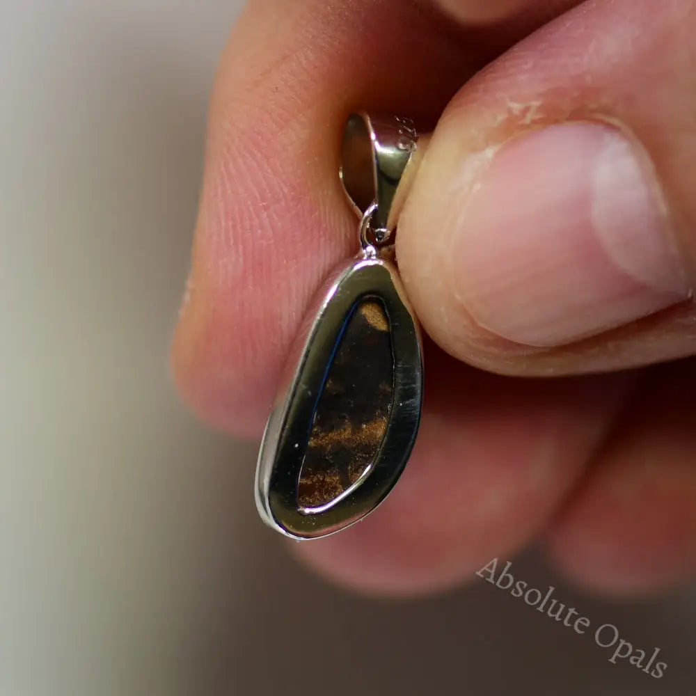 1.02 G Australian Doublet Opal With Silver Pendant: L 24.0 Mm Jewellery