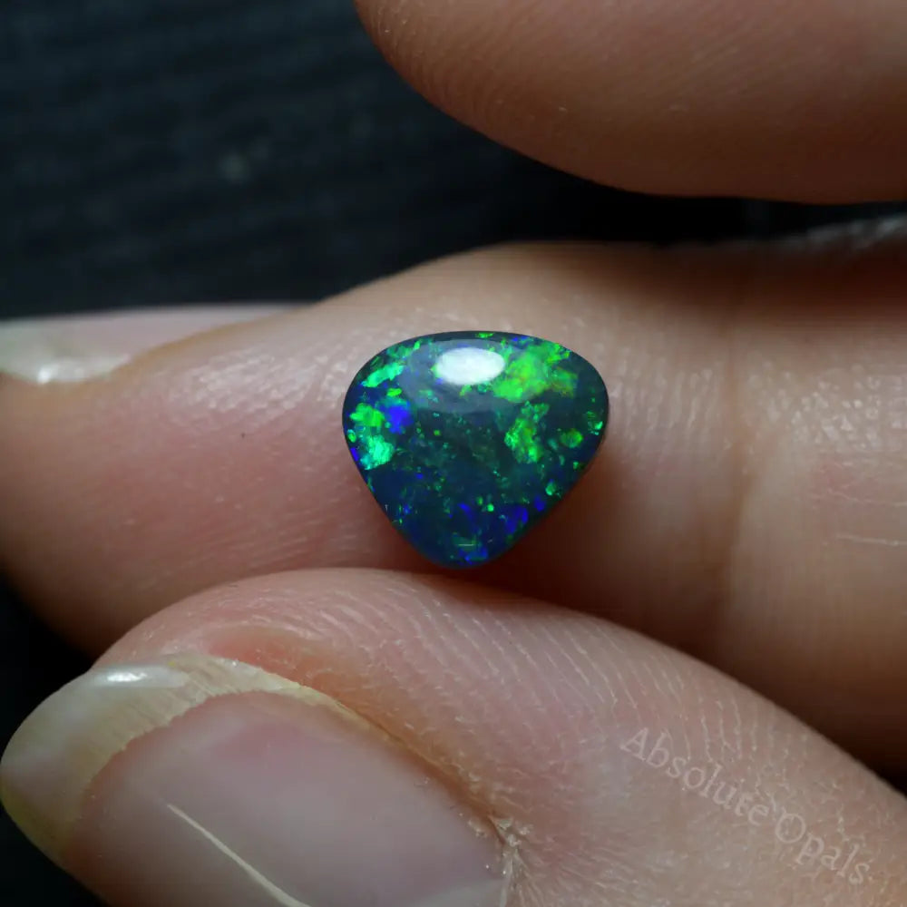 1.43 cts Australian Black Opal Solid Lightning Ridge CMR