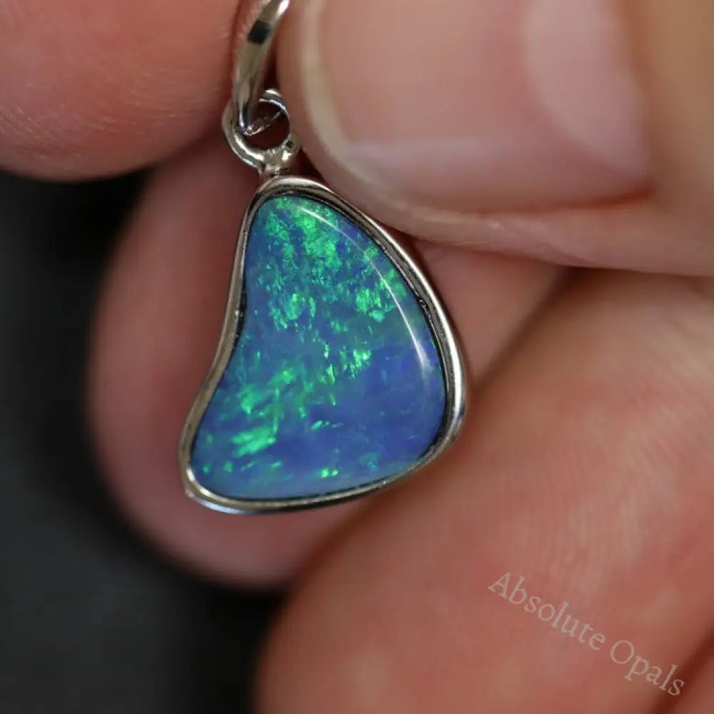 1.56 G Australian Doublet Opal With Silver Pendant: L 22.5 Mm Jewellery