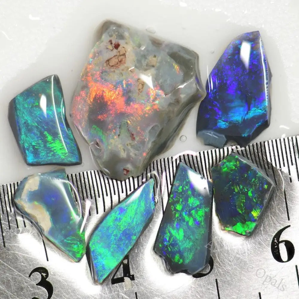 17.30 Cts Australian Rough Black Opal Parcel Rubs Lightning Ridge Cmr