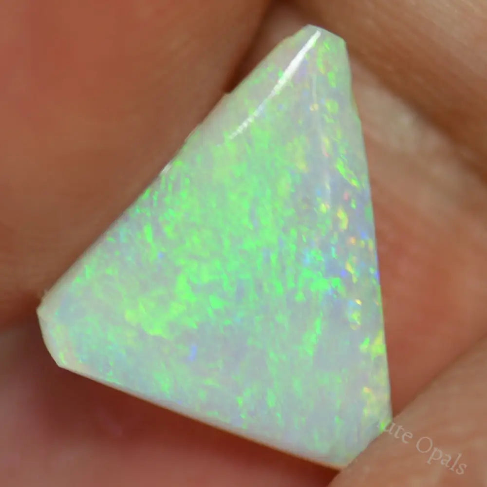 2.50 Cts Australian Single Rough Opal Rub Lightning Ridge