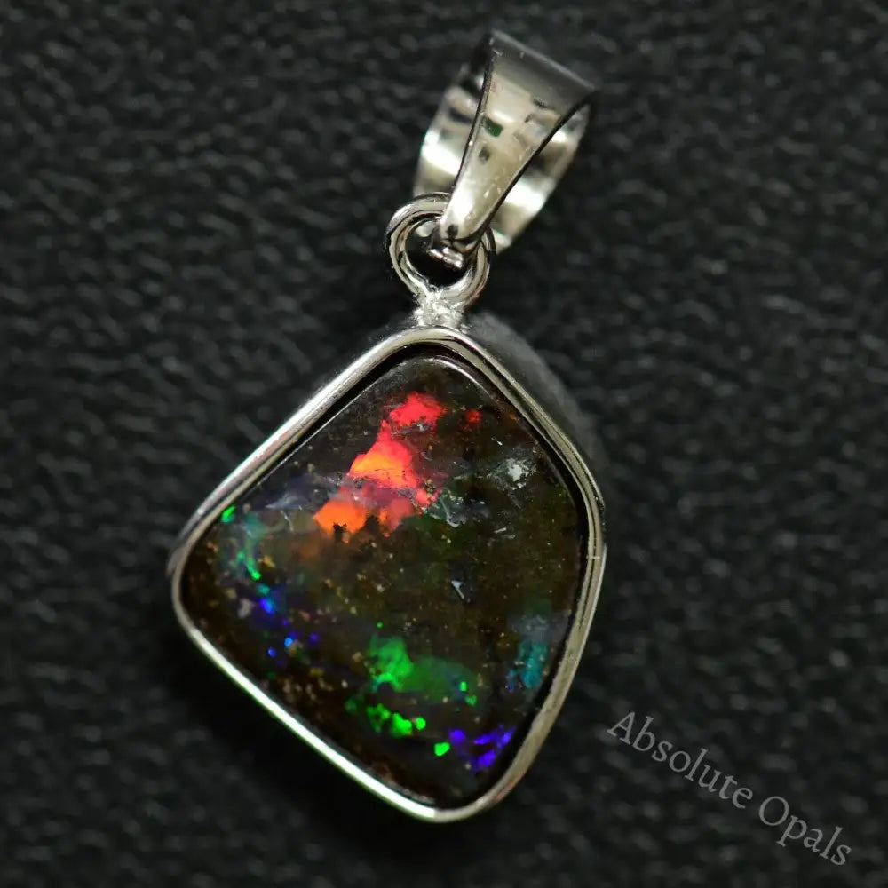 2.59 G Australian Boulder Opal With Silver Pendant: L 24.9 Mm Jewellery