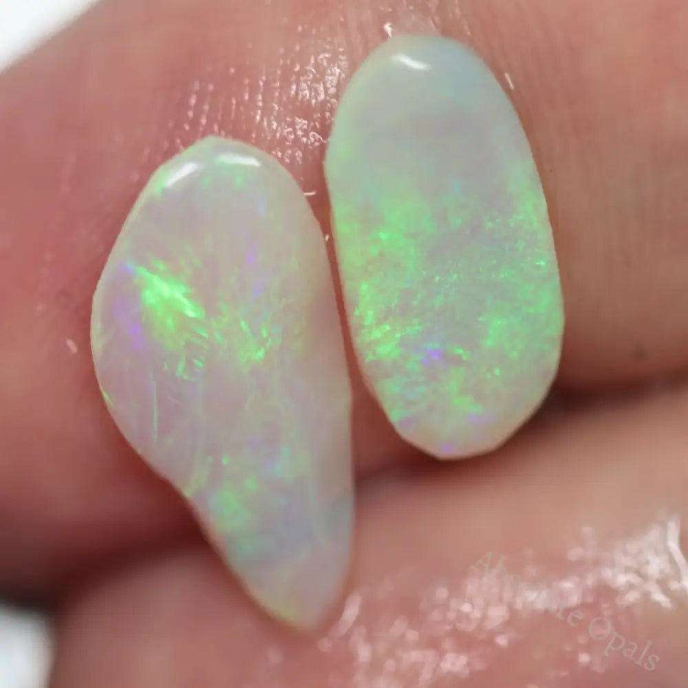 2.6 Cts Australian Rough Opal Rubs Lightning Ridge