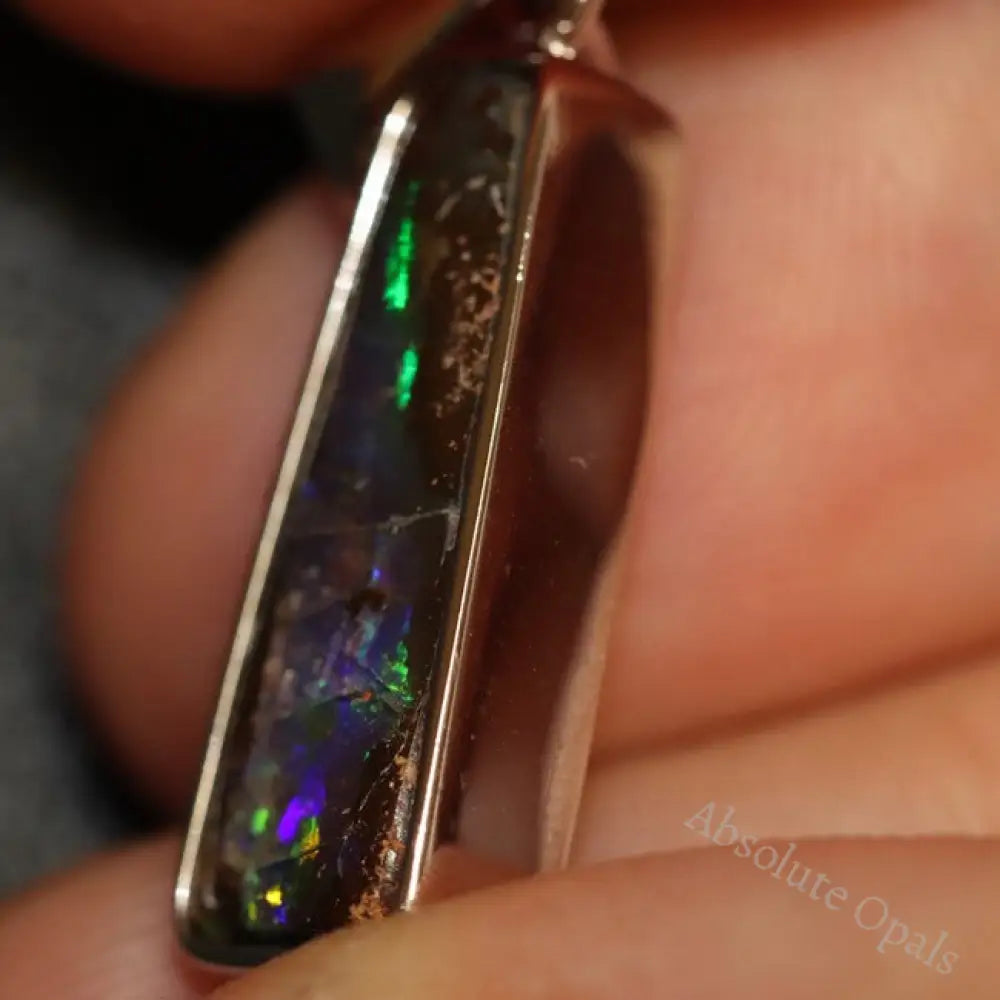 2.86 G Australian Boulder Opal With Silver Pendant: L 29.8 Mm Jewellery