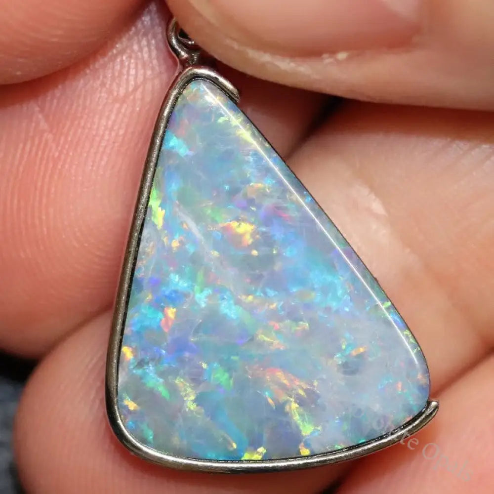 2.91 G Australian Doublet Opal With Silver Pendant: L 30.5 Mm Jewellery