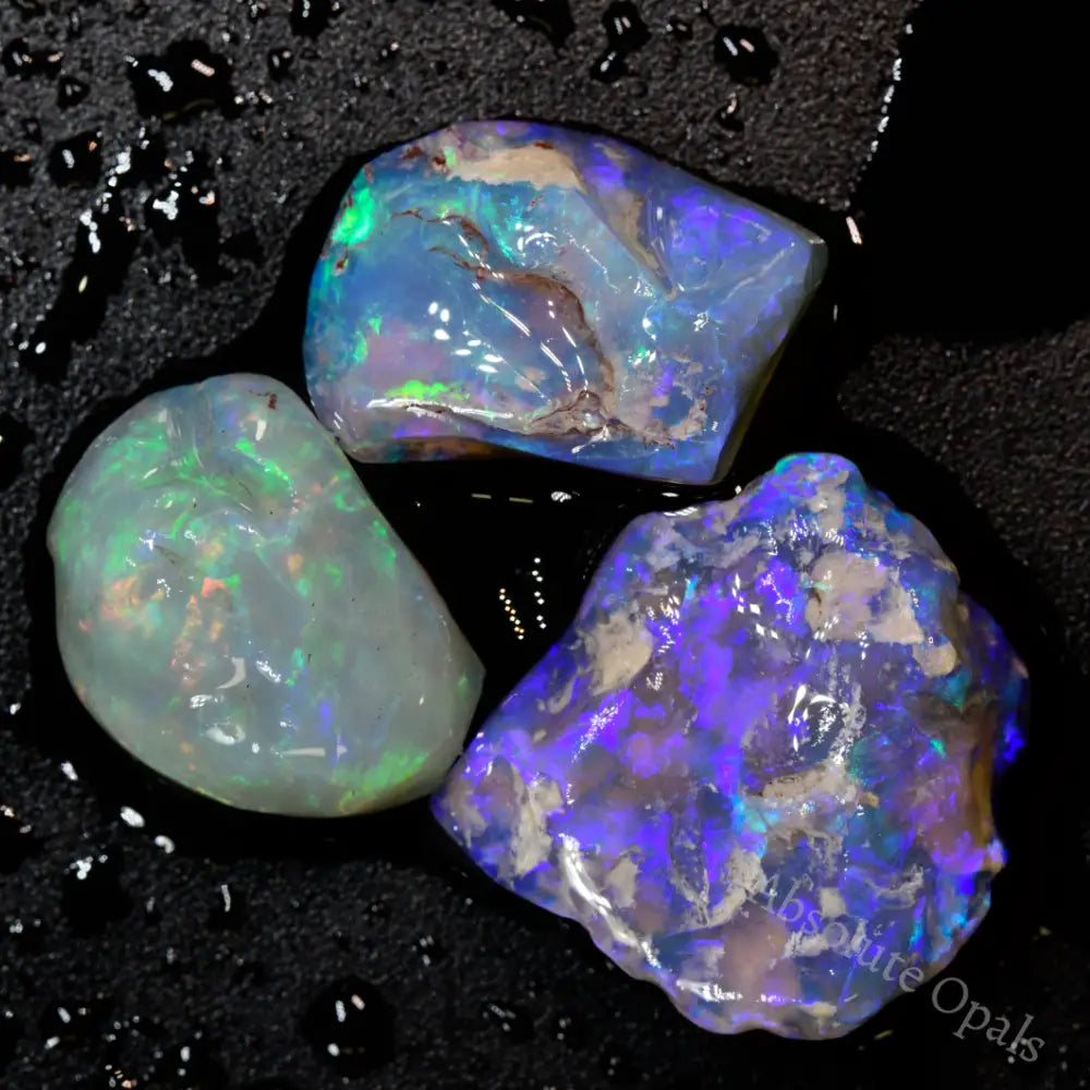 Rough opal parcel