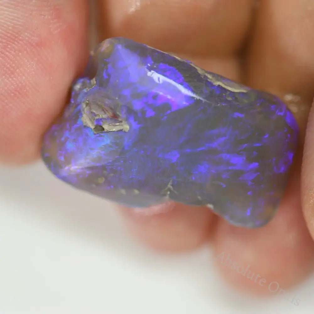 27.7 Cts Australian Rough Opal Lightning Ridge Single