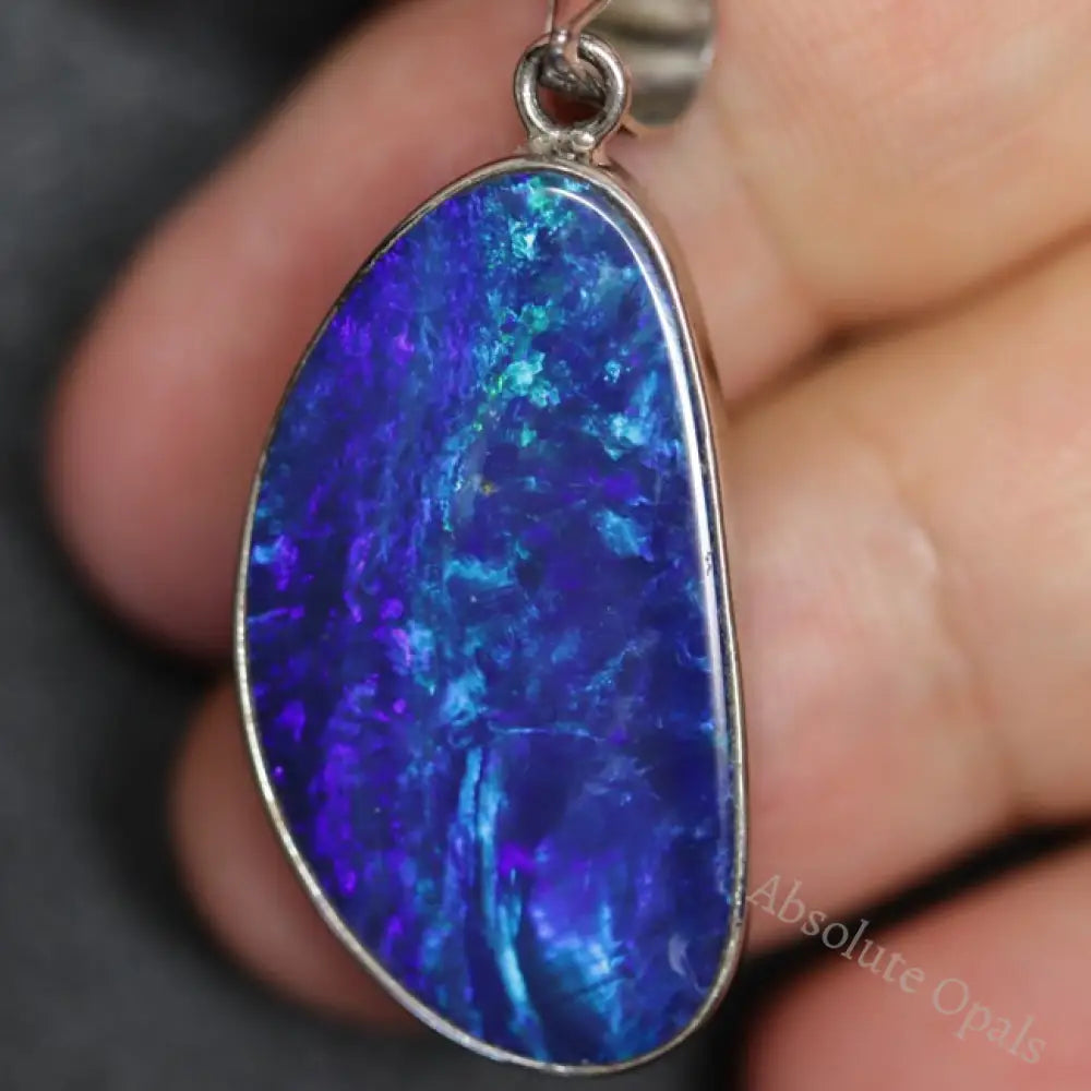 3.90 G Australian Doublet Opal With Silver Pendant: L 37.5 Mm Jewellery