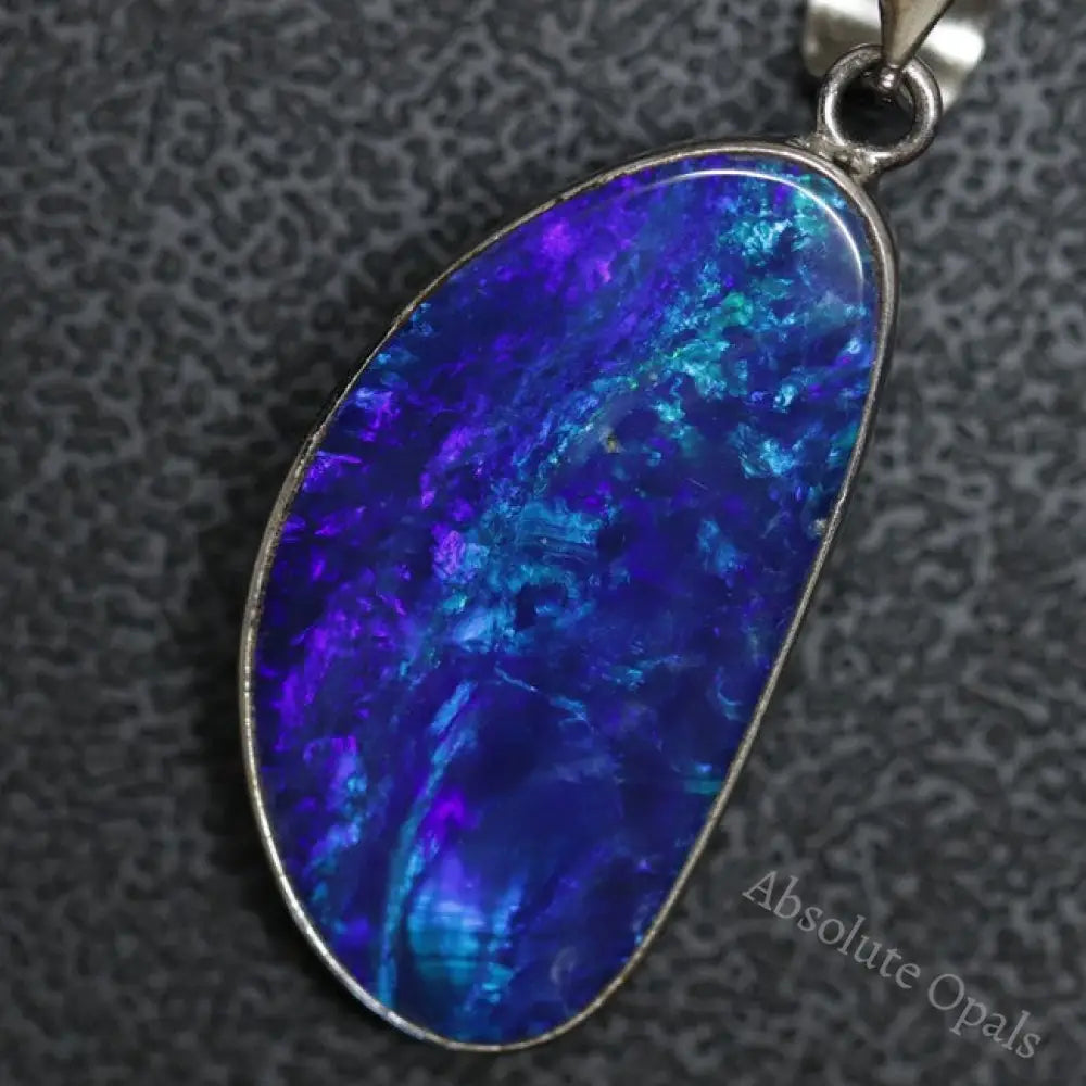 3.90 G Australian Doublet Opal With Silver Pendant: L 37.5 Mm Jewellery