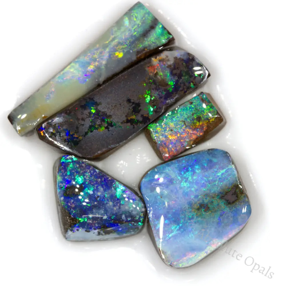 Boulder opal