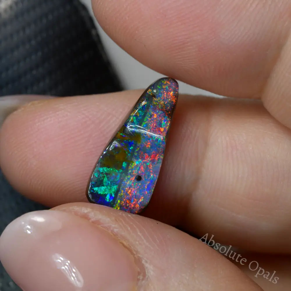  Opal cabochon