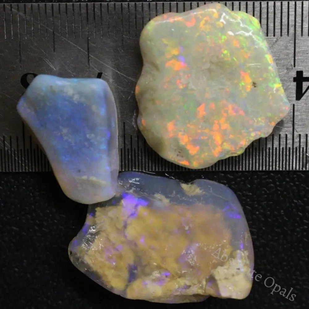 52.40 Cts Opal Rough Parcel 20.3-27.4X13.9-22.3X5.0-12.5Mm