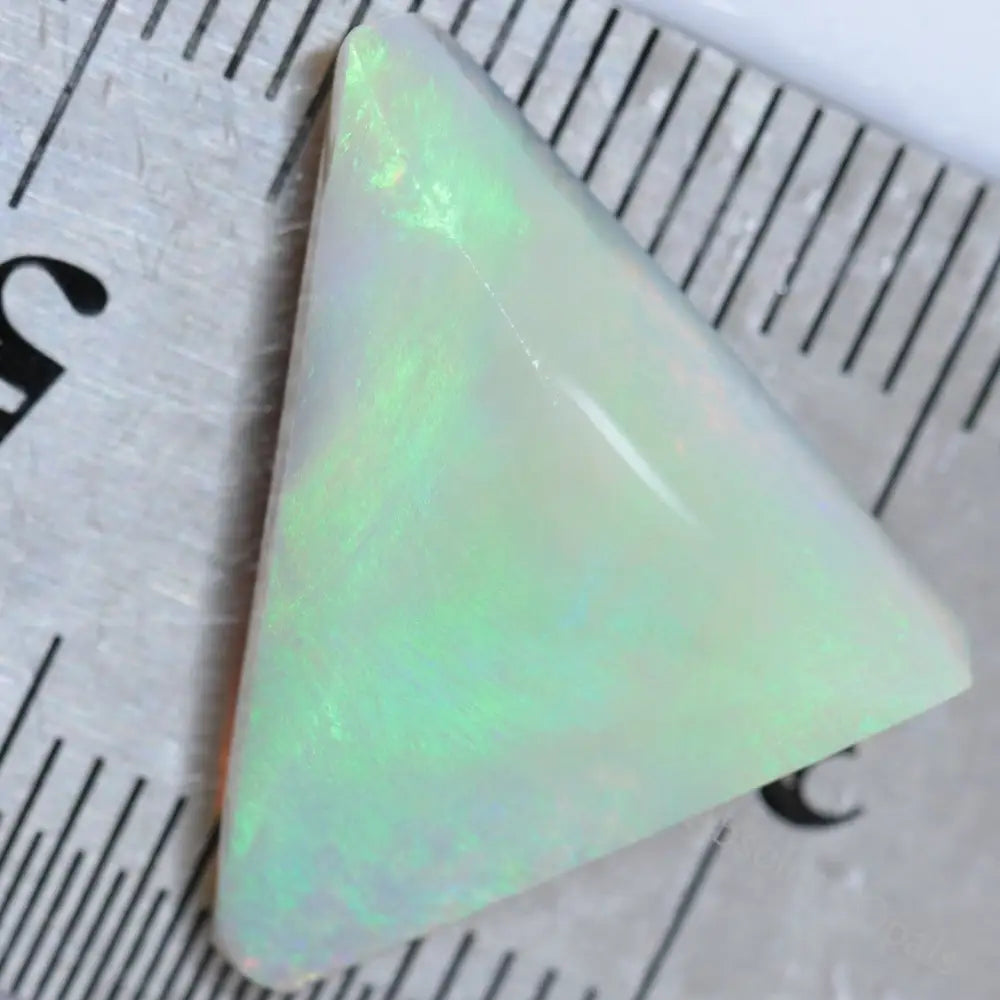 7.5 Cts Single Opal Rough 21.1X15.2X4.7Mm