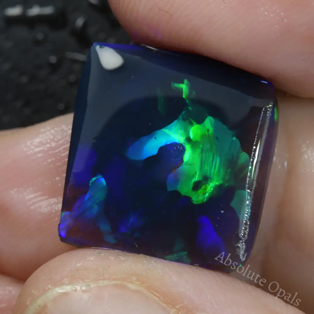 Rough black Opal