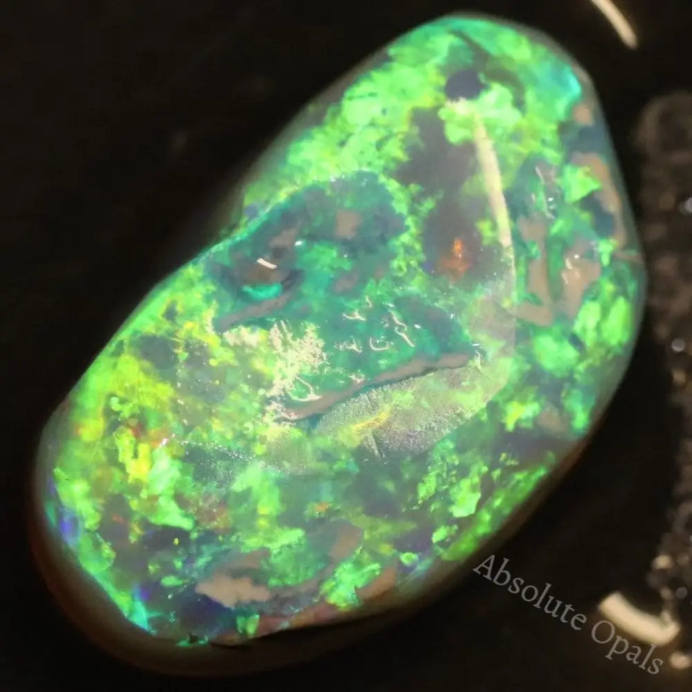 8.50 Cts Opal Lightning Ridge Rough Rub Nobby