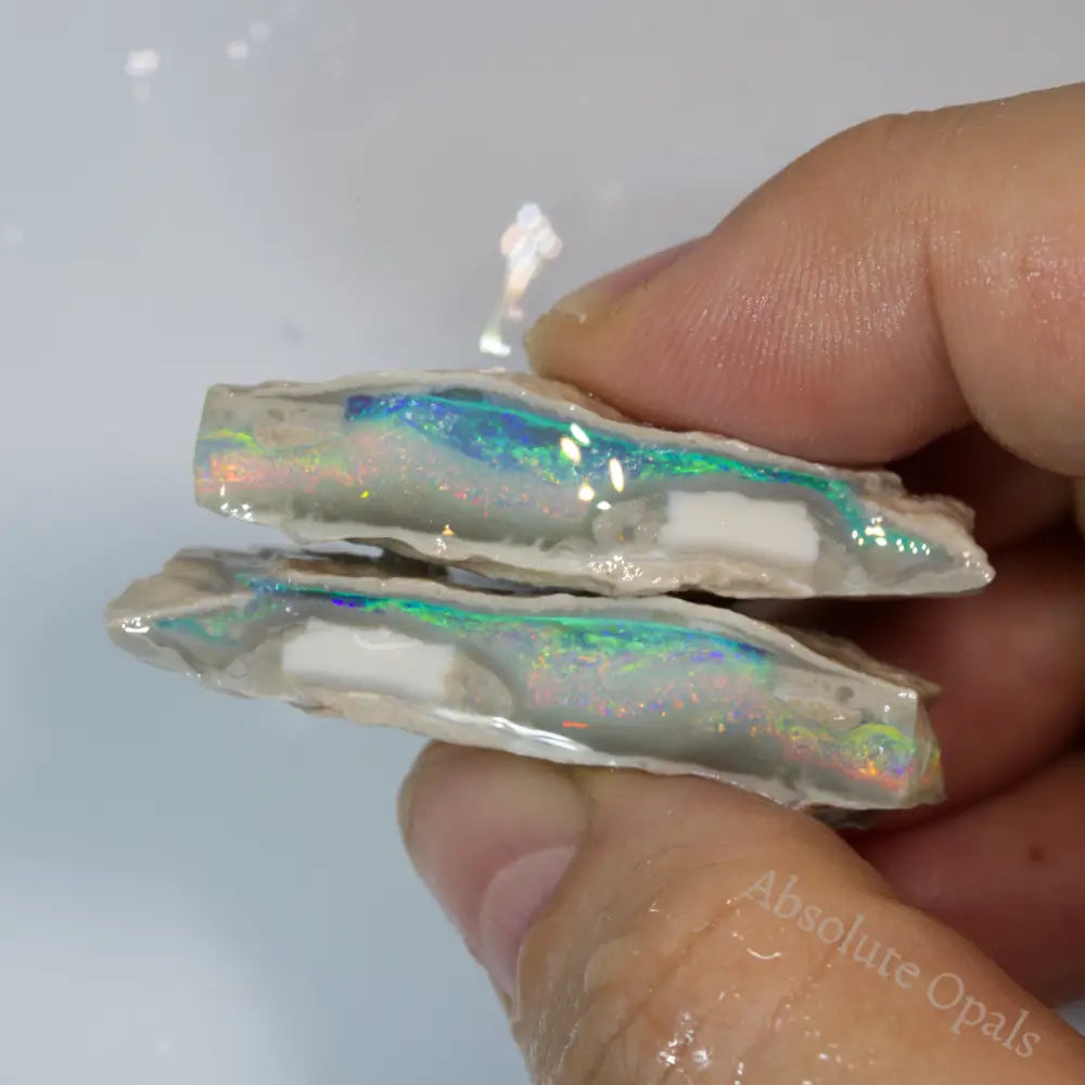 Lightning Ridge rough opal