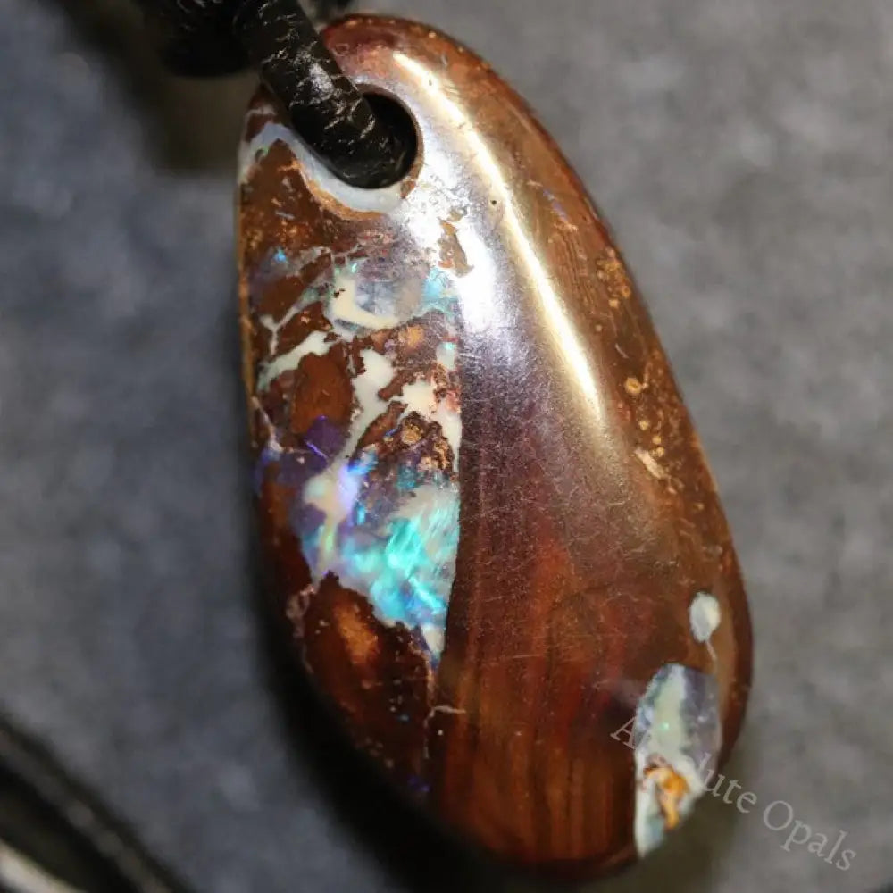 Australian Opal Boulder Drilled Greek Leather Pendant Necklace 22.10 Cts Jewellery